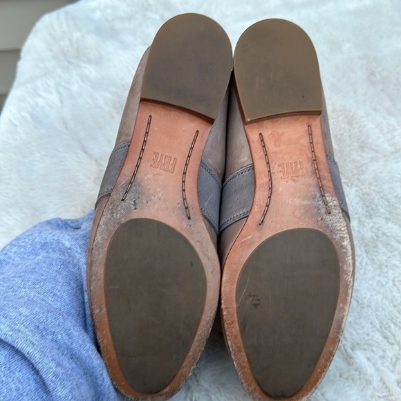 Frye “terri gore” mules size 6.5 - Picture 8 of 10